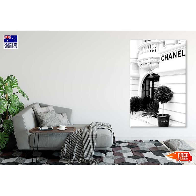 Bella Home Black And White Fashion Store Print Canvas Ready to hang